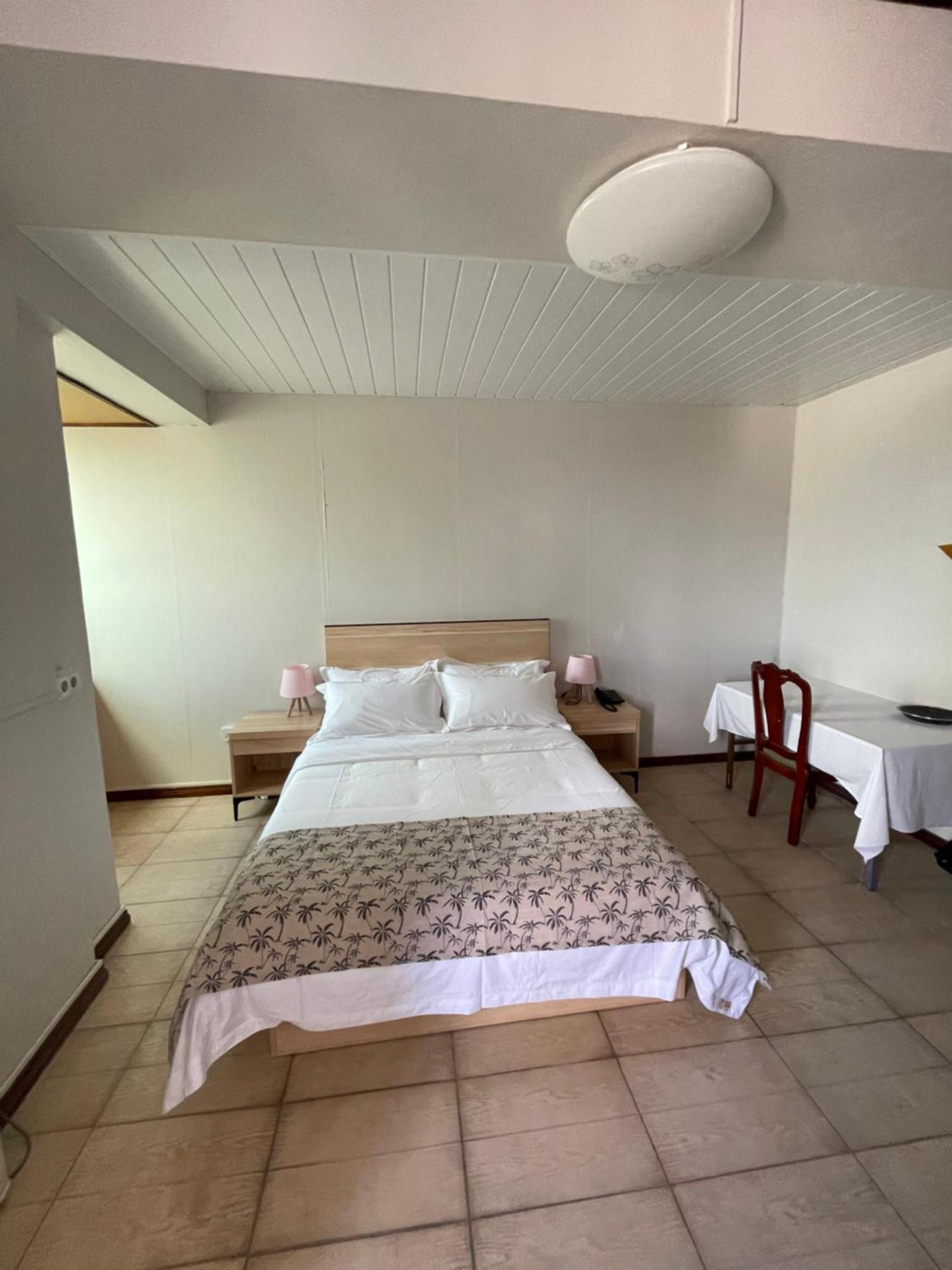 Kirin Guesthouse And Restaurant Port Louis Cameră foto